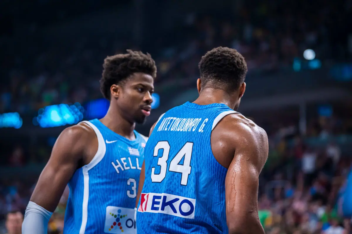 四强已出两 四强已出两